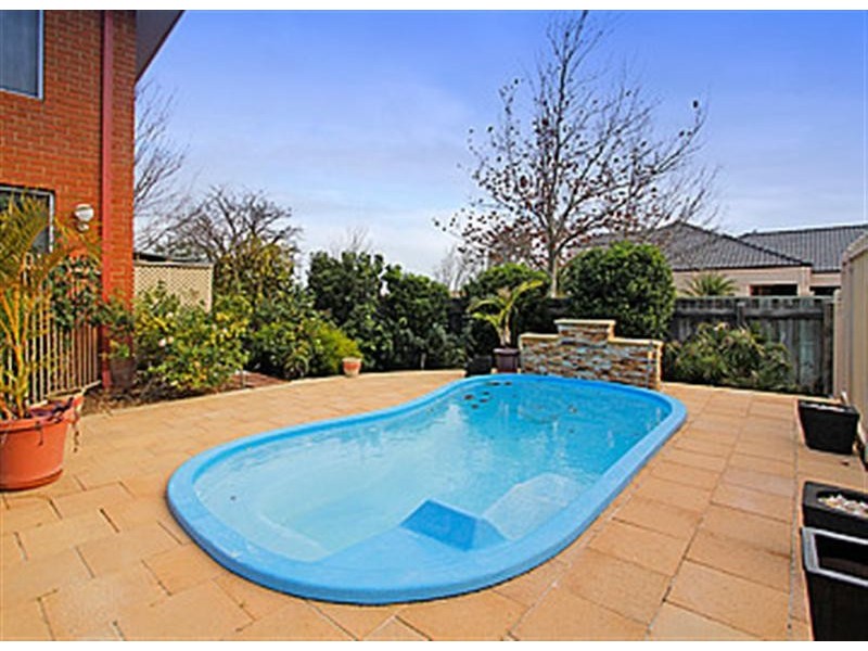 85 Glen Iris Drive, Jandakot WA 6164