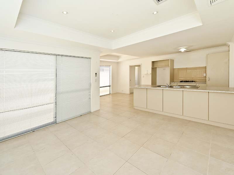 101A Amherst Road, Canning Vale WA 6155