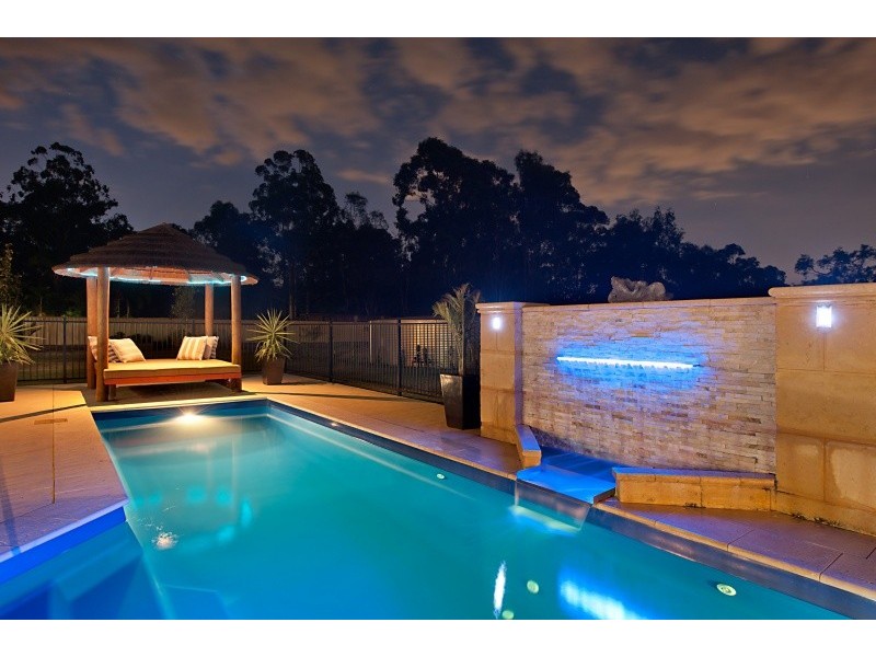 72 Blair Road, Oakford WA 6121