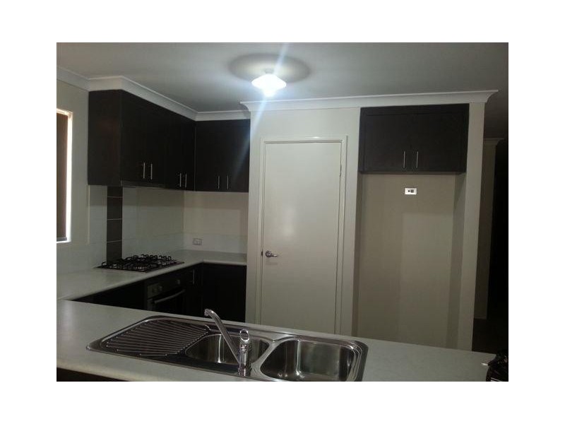 16 Gallinule Loop, Southern River WA 6110