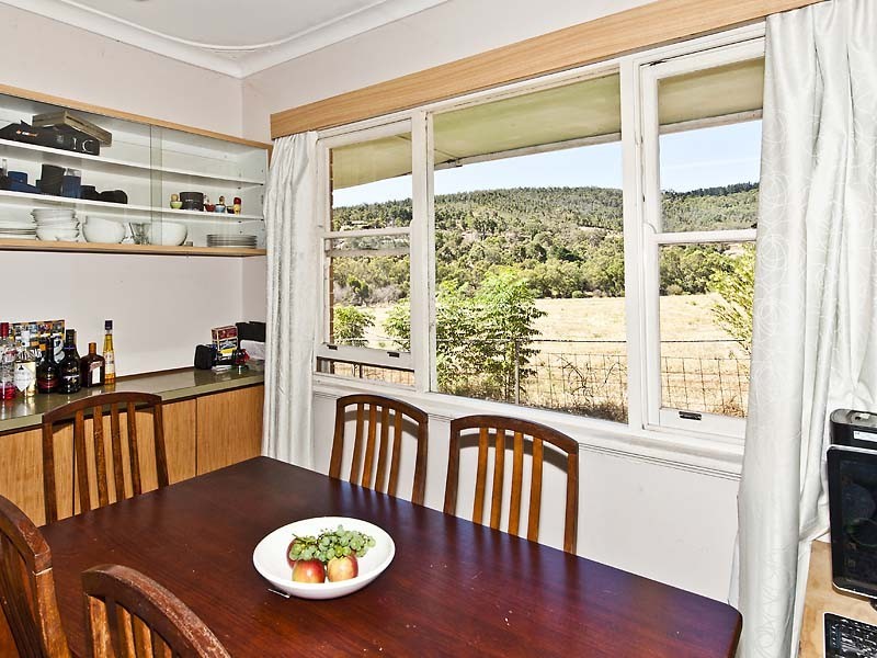 31 Armstrong Road, Kelmscott WA 6111