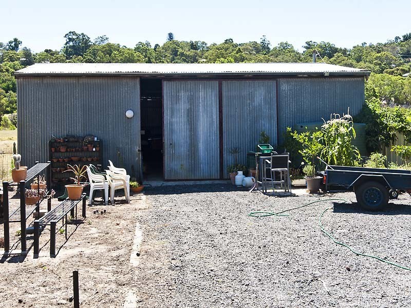 31 Armstrong Road, Kelmscott WA 6111