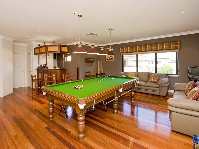 6 Corsham Gardens, Canning Vale WA 6155