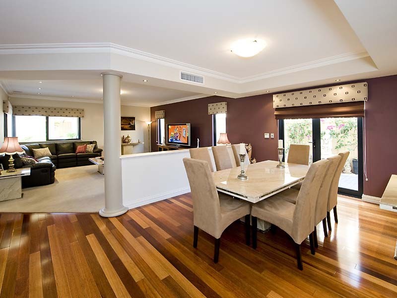 6 Corsham Gardens, Canning Vale WA 6155