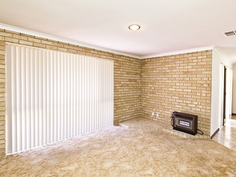 8 York Street, Beaconsfield WA 6162