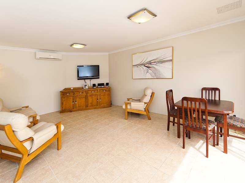 35 Amalfi Way, Canning Vale WA 6155
