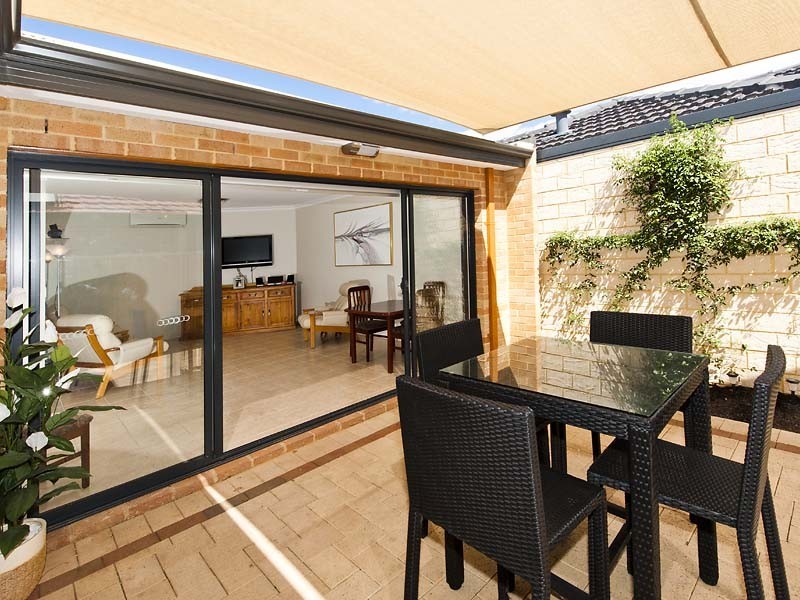 35 Amalfi Way, Canning Vale WA 6155