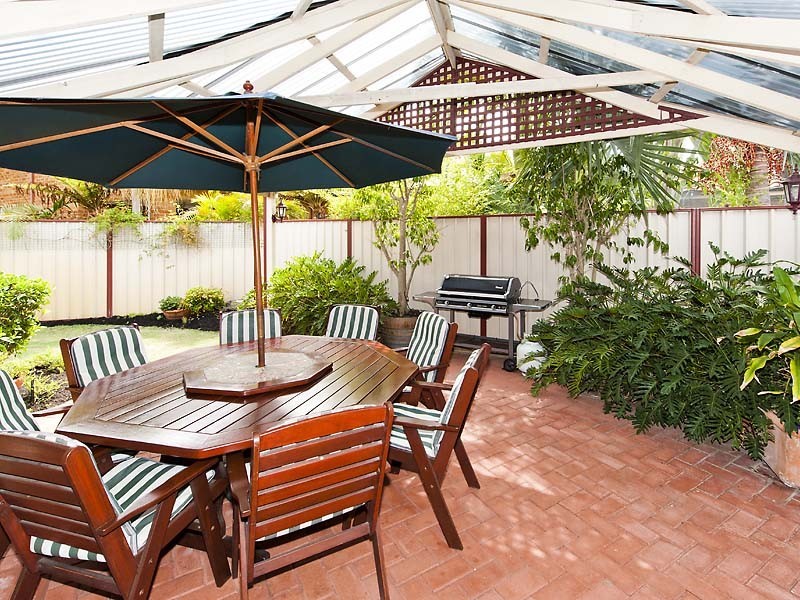 10 Sandringham Promenade, Canning Vale WA 6155