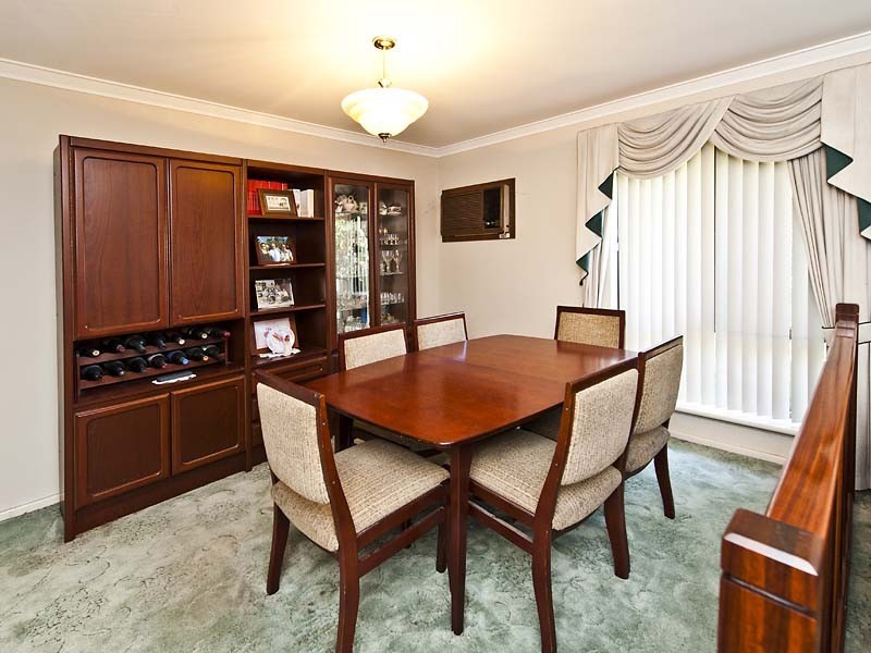 51 Grenadier Drive, Thornlie WA 6108