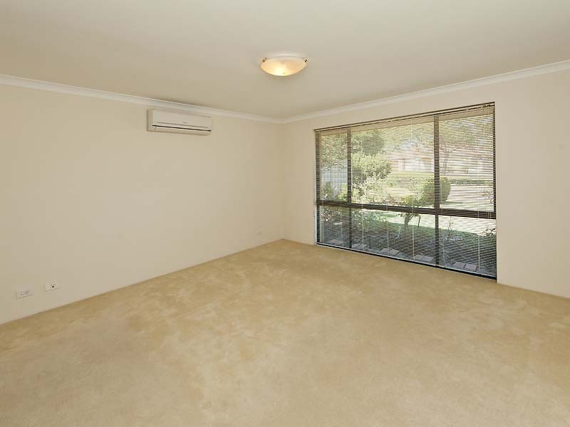 82 Sandringham Promenade, Canning Vale WA 6155