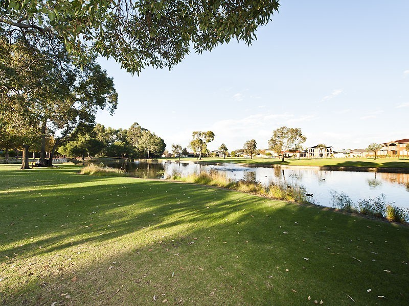 82 Sandringham Promenade, Canning Vale WA 6155