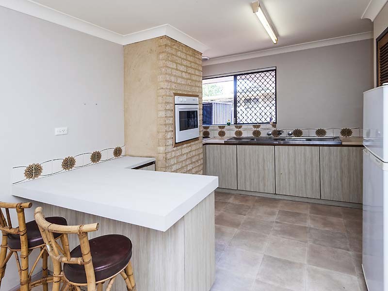 22A Chevaliar Way, Thornlie WA 6108
