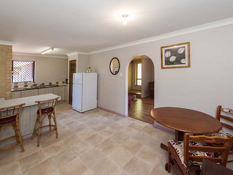 22A Chevaliar Way, Thornlie WA 6108