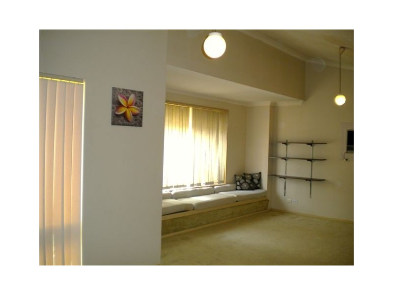 25 Hybanthus Road, Riverton WA 6148