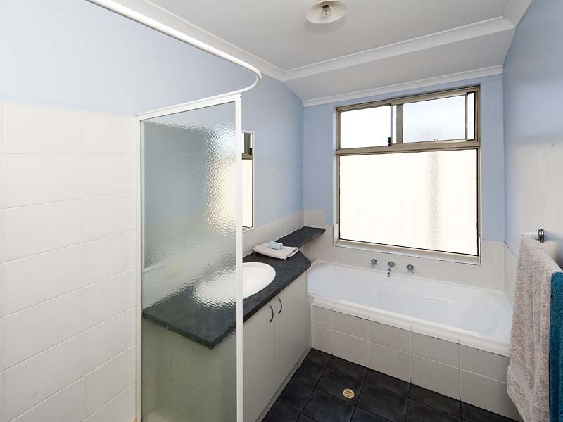 12 Gadd Avenue, Byford WA 6122