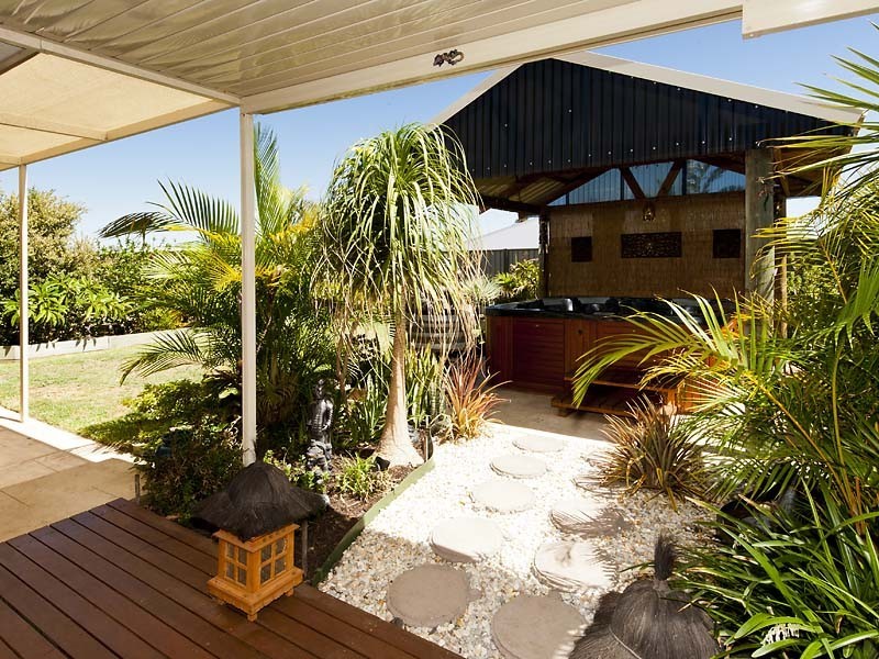 12 Gadd Avenue, Byford WA 6122