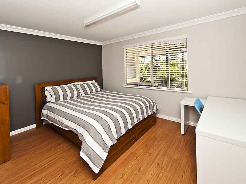 3 Bruns Drive, Darling Downs WA 6122