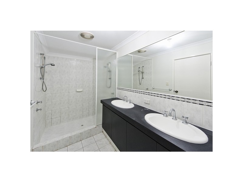 2 Coulthard Crescent, Canning Vale WA 6155