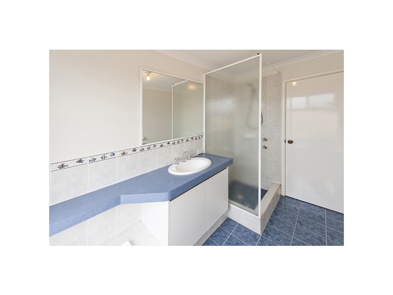 2 Coulthard Crescent, Canning Vale WA 6155