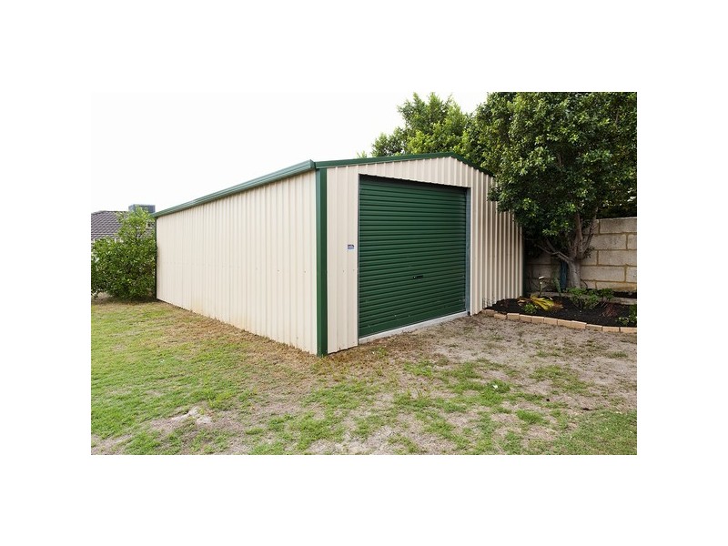 2 Coulthard Crescent, Canning Vale WA 6155