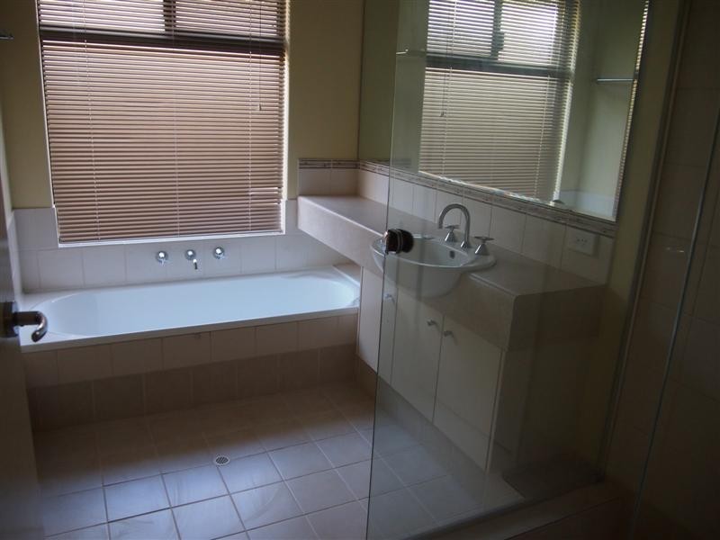 3 Hallstrom Way, Canning Vale WA 6155