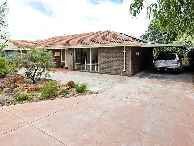 44 Brigalow Way, Lesmurdie WA 6076