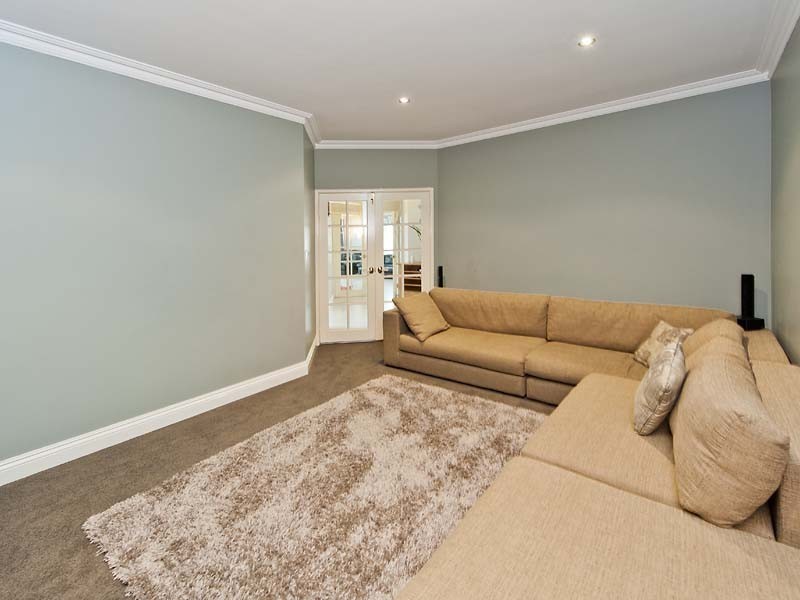 13 Karri Avenue, Canning Vale WA 6155