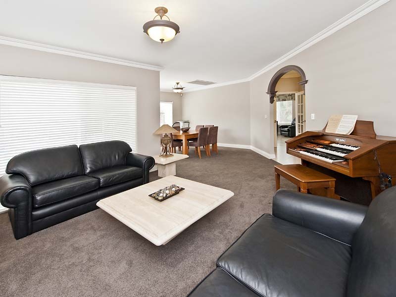 13 Karri Avenue, Canning Vale WA 6155