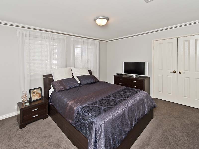 13 Karri Avenue, Canning Vale WA 6155