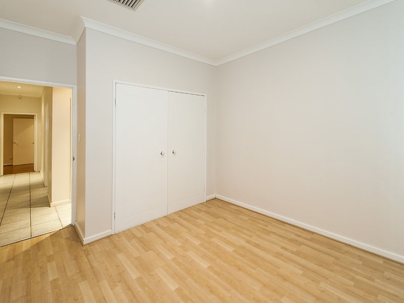 28 Goodwood Way, Canning Vale WA 6155