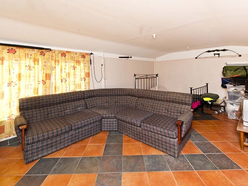 17 Ophir Court, Hamilton Hill WA 6163