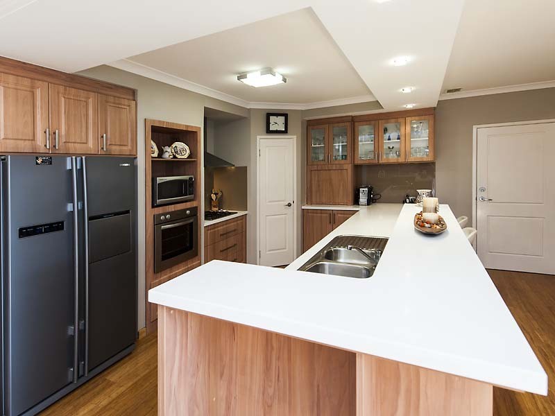 40 Admiralty Road, Canning Vale WA 6155
