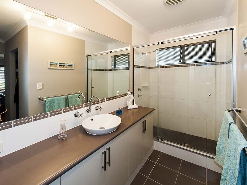 40 Admiralty Road, Canning Vale WA 6155