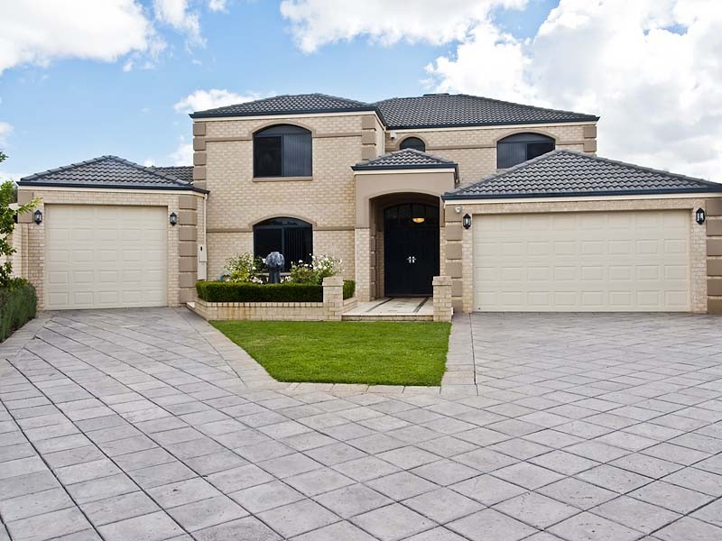 16 The Haven, Canning Vale WA 6155