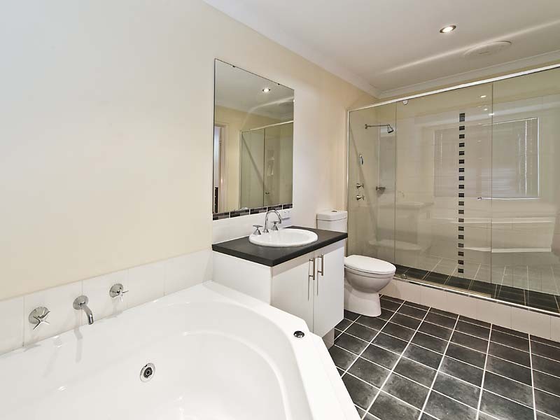 9 Blarney Place, Canning Vale WA 6155