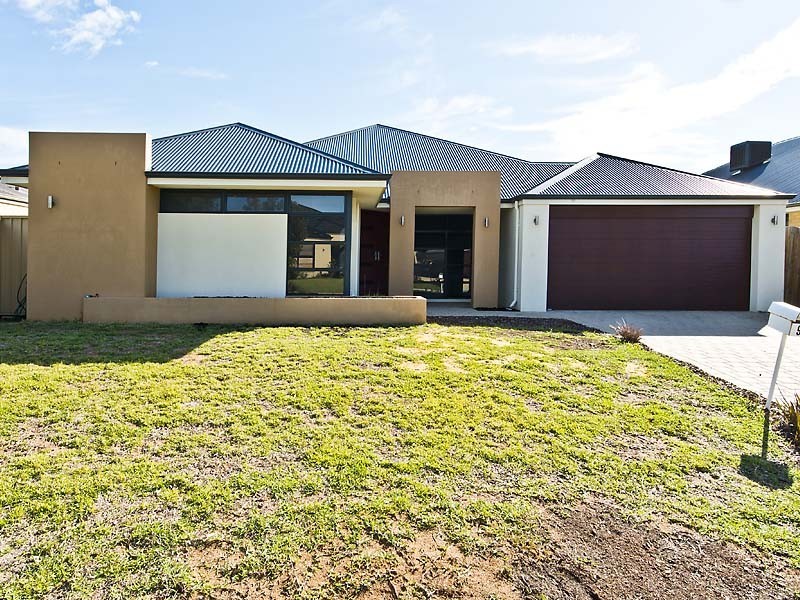 9 Blarney Place, Canning Vale WA 6155