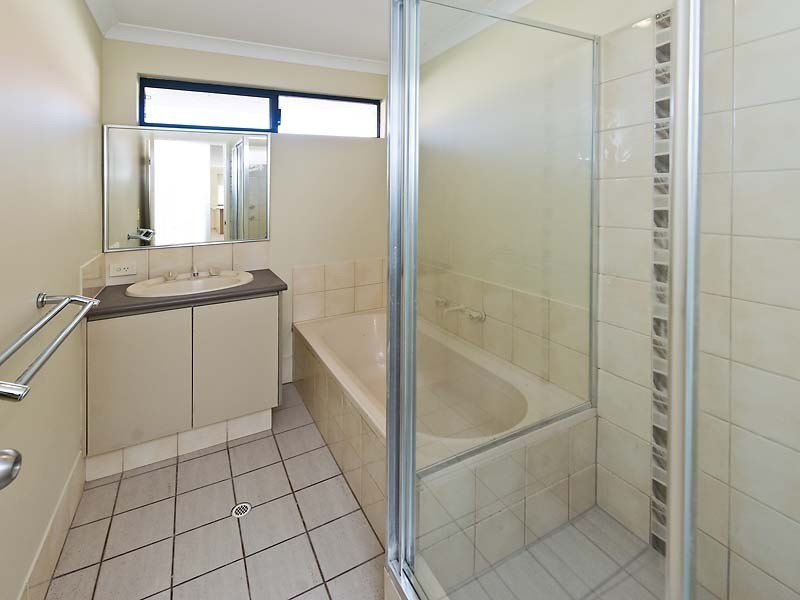 28 The Bridgeway, Canning Vale WA 6155