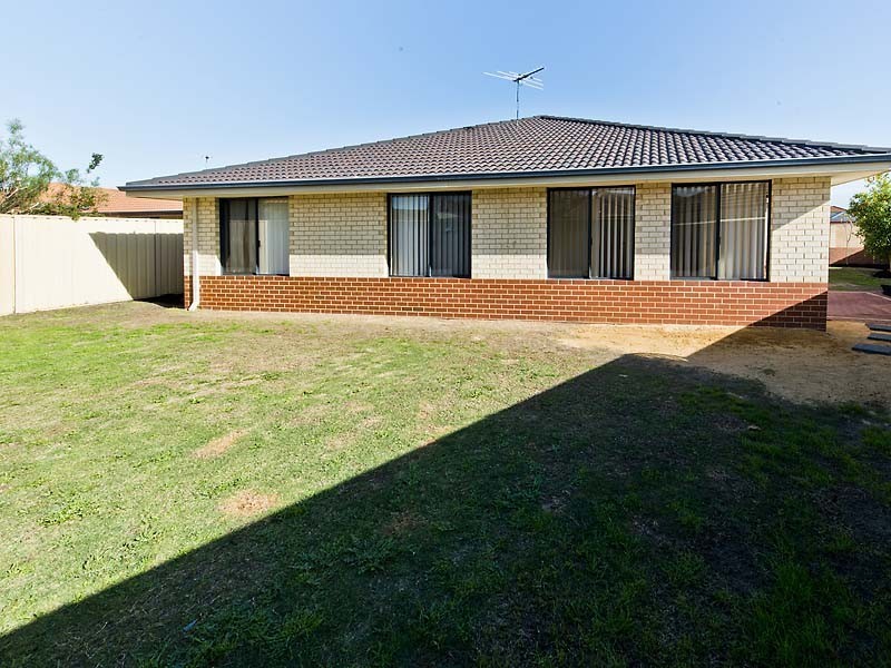 28 The Bridgeway, Canning Vale WA 6155