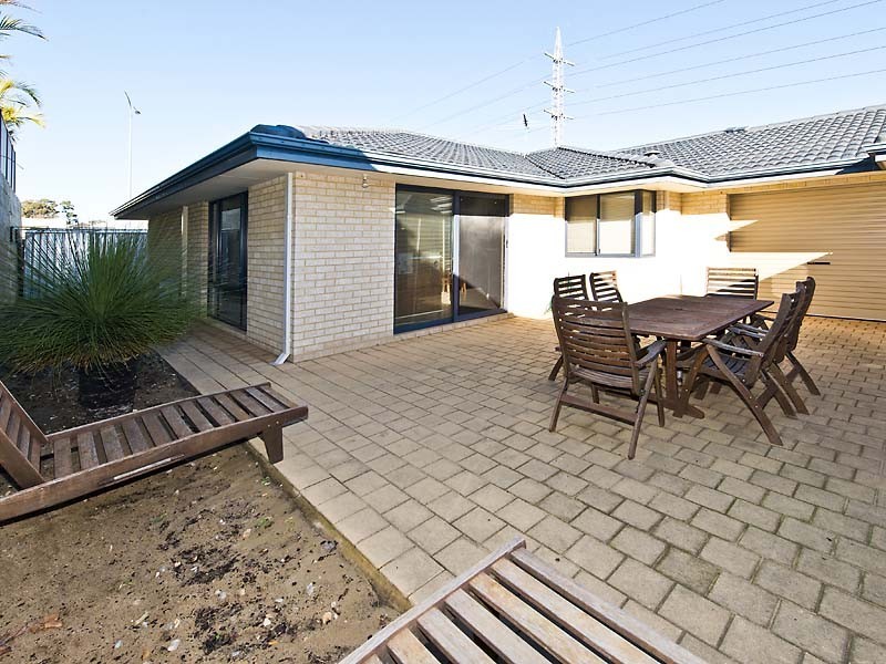 47b Birchley Road, Yangebup WA 6164