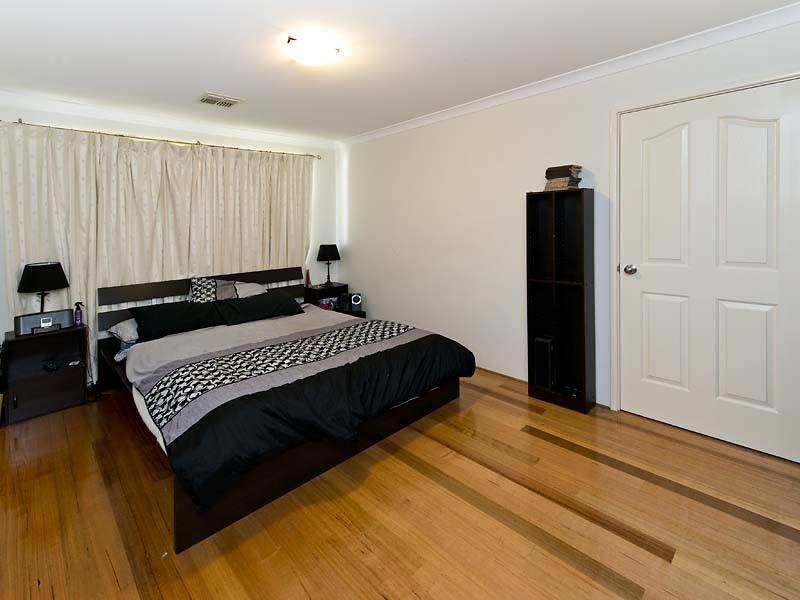 54 Ashmore Avenue, Canning Vale WA 6155