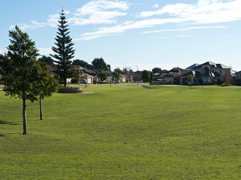 54 Ashmore Avenue, Canning Vale WA 6155