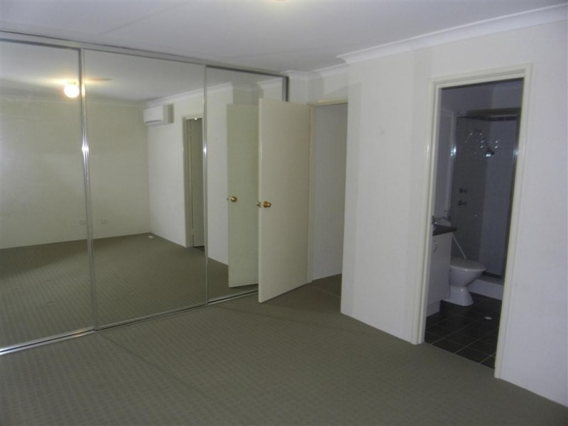 37 Holmes Street, Southern River WA 6110