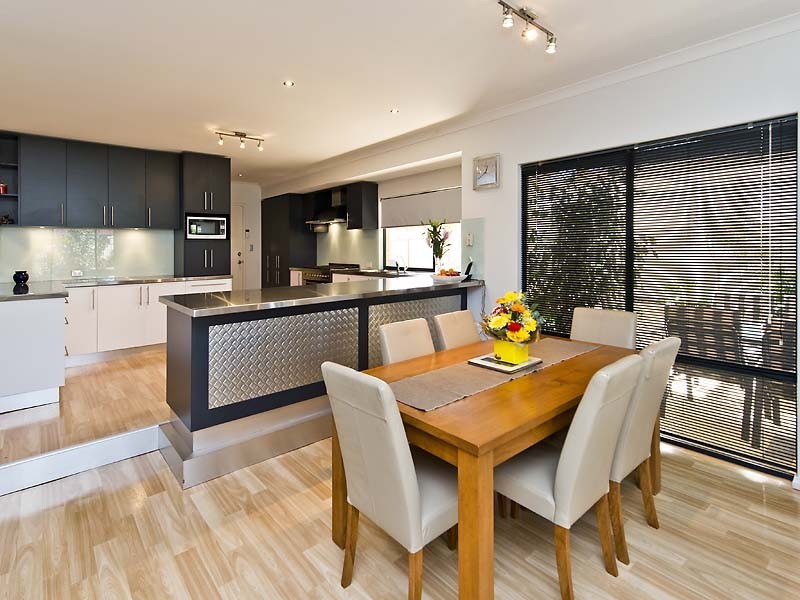 15 Antigua Place, Southern River WA 6110