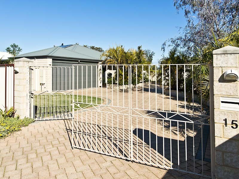 15 Antigua Place, Southern River WA 6110