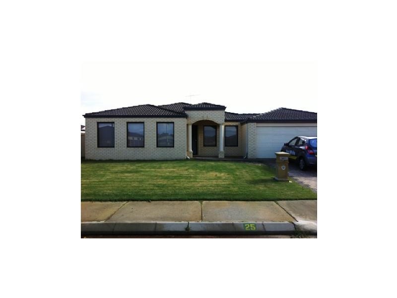 25 Samuel Loop, Canning Vale WA 6155