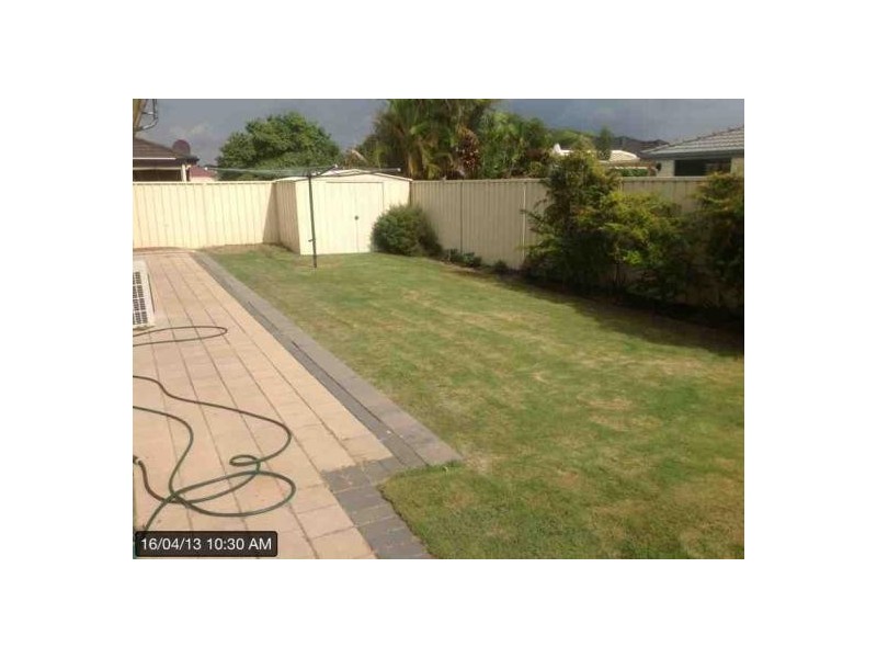 25 Samuel Loop, Canning Vale WA 6155