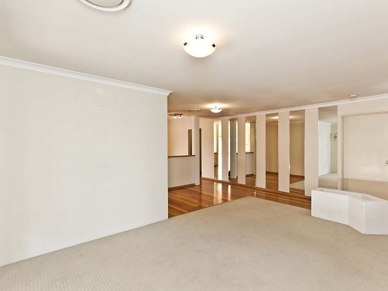 266 Campbell Road, Canning Vale WA 6155