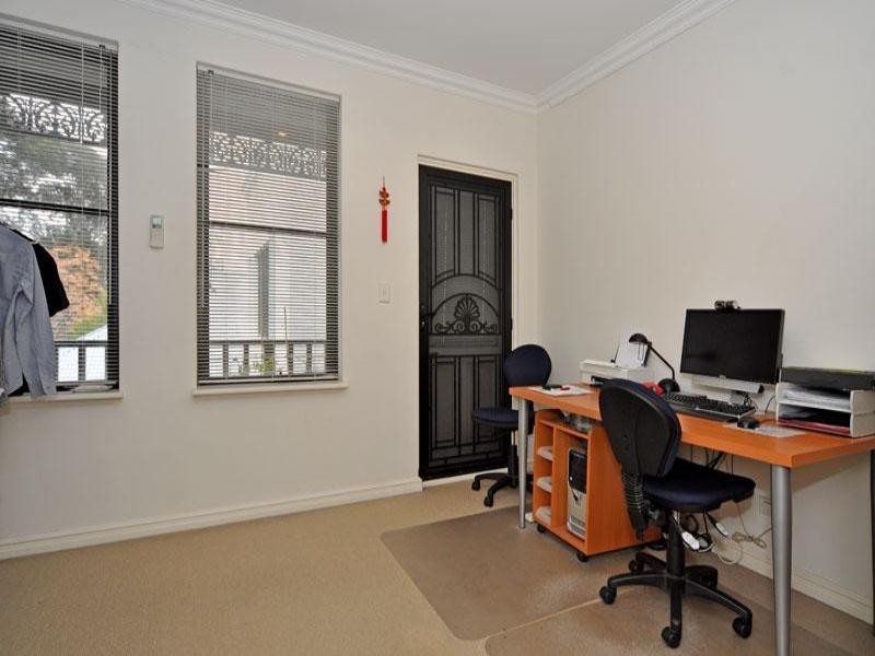 Unit 5 137-145 Roberts Road, Subiaco WA 6008