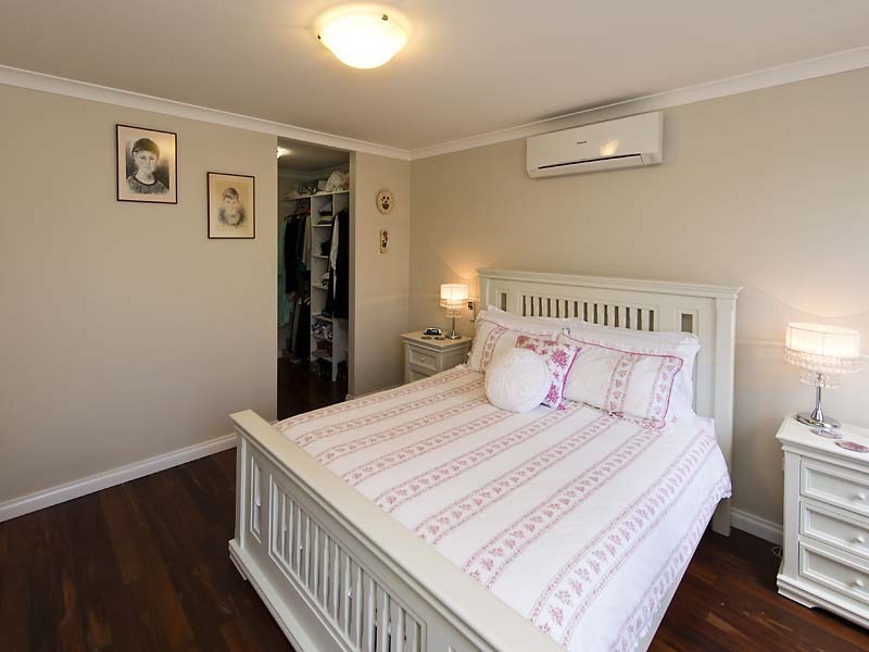 32 Admiralty Road, Canning Vale WA 6155