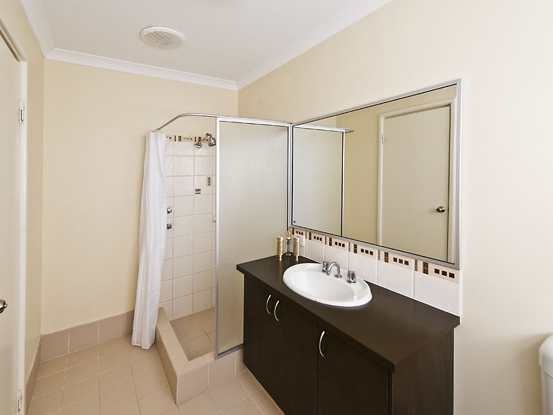 31 Urquhart Court, Canning Vale WA 6155